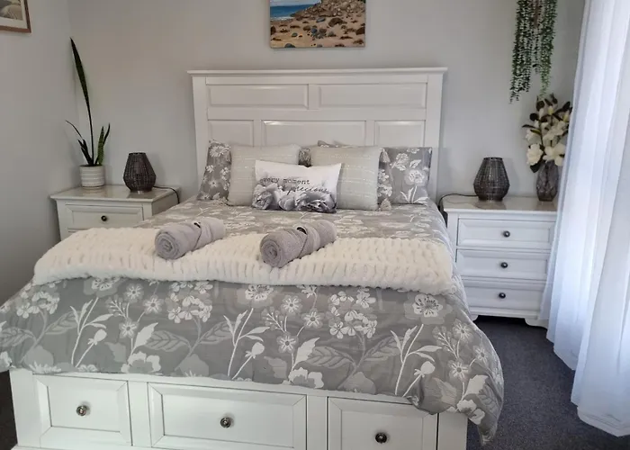 Kadi House - Unit 1